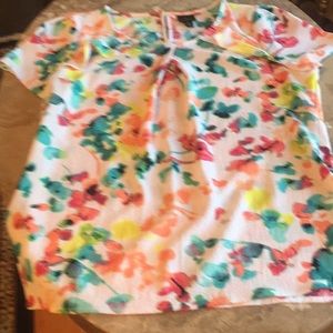 Blouse, short sleeves. Multi colored print. Med.